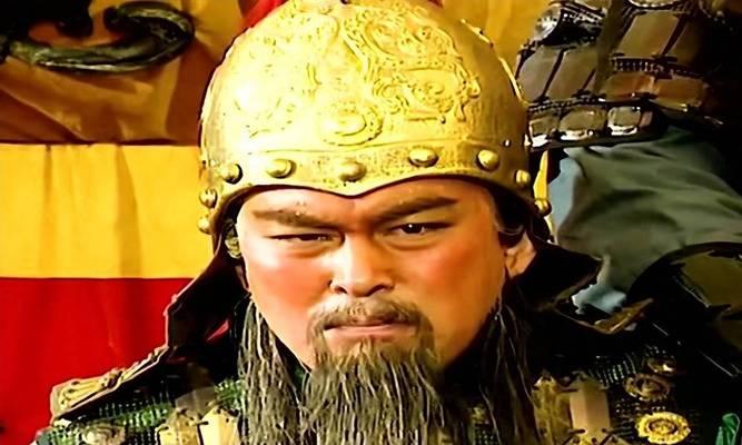 《征战沙场，以孟德国服曹操出装攻略最新》（《穿越时空，重返三国，带你征服天下》）