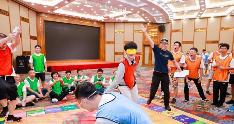 挑战破冰游戏攻略（激发团队潜力的15个破冰游戏及其规则）